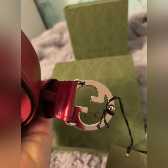 GUCCI BELT BLONDIE GG LOGO Silver BUCKLE RED LEATHER sz 100/ 40-NEW - Picture 9 of 10